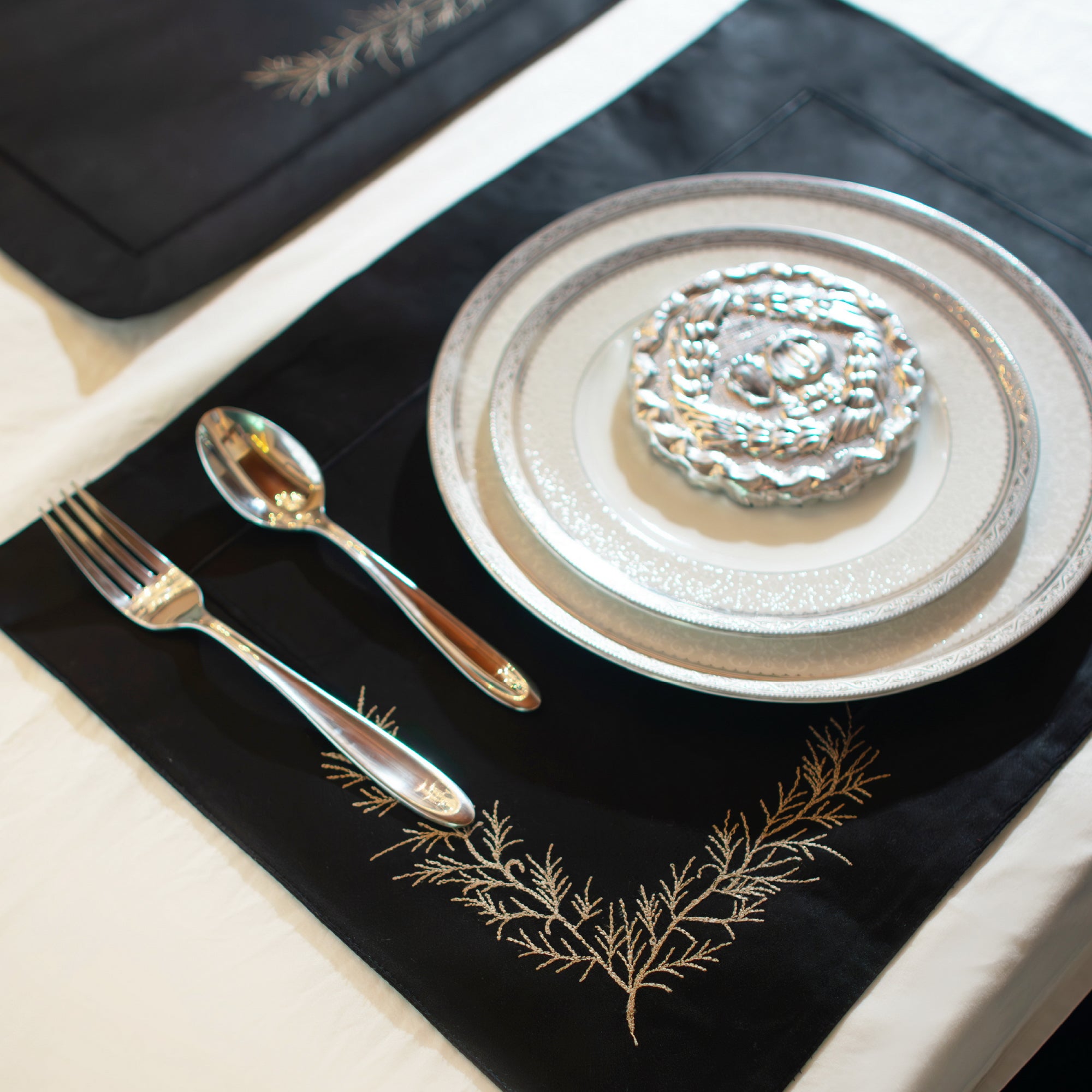 Midnight Fern Placemat