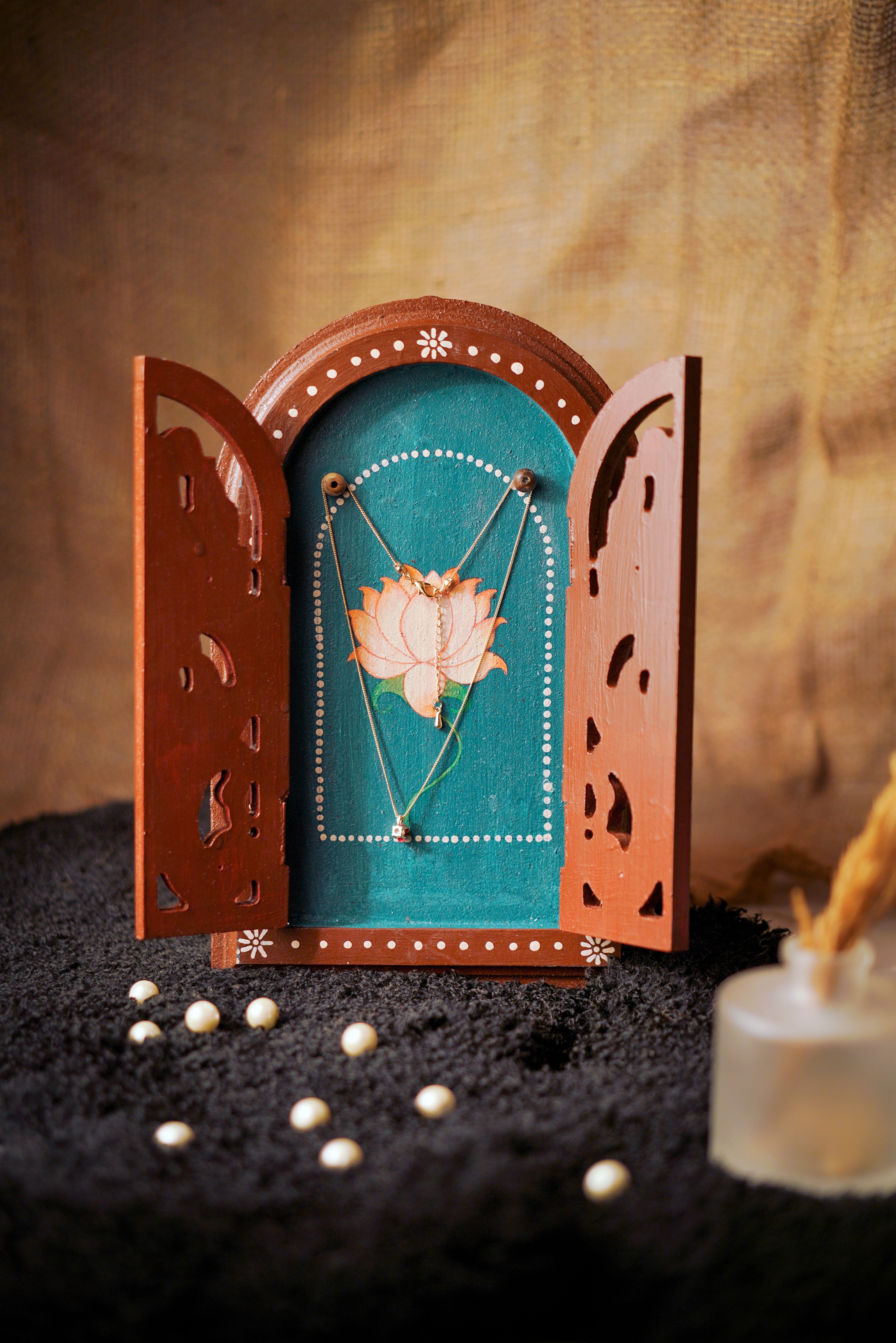 Jewellery Hanging Arch